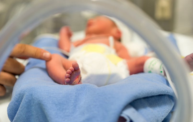 Sauvetage Miraculeux D Un Bebe Enterre Vivant Pendant Deux Jours Parents Fr Sauvetage Miraculeux D Un Bebe Enterre Vivant Pendant Deux Jours Parents Fr