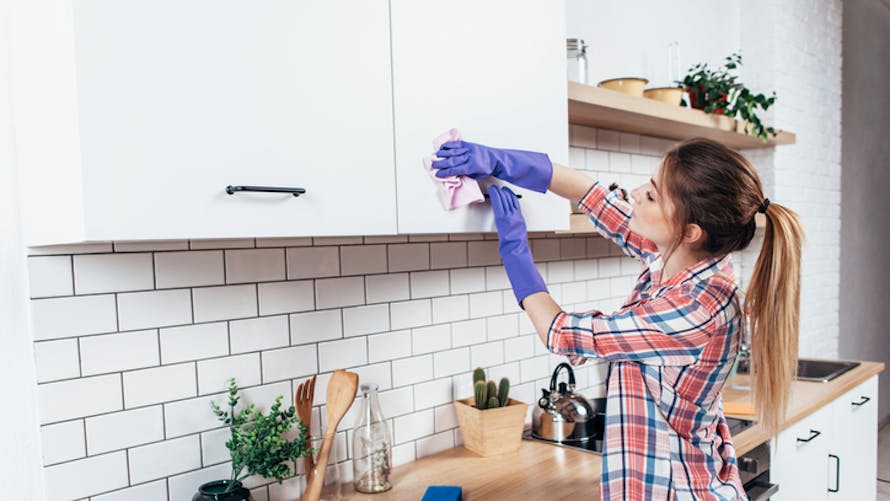 Tâches ménagères : une répartition toujours très inégale dans le couple