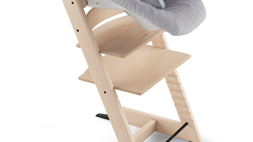 Bien Choisir La Chaise Haute En Bois De Bebe Parents Fr Bien Choisir La Chaise Haute En Bois De Bebe Parents Fr