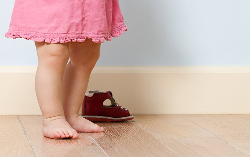 Pieds Plats En Dedans En Dehors Bebe A Des Pieds Bizarres Parents Fr Pieds Plats En Dedans En Dehors Bebe A Des Pieds Bizarres Parents Fr