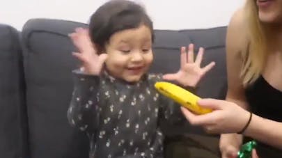 Il Pensait Offrir Le Pire Cadeau De Noel Possible A Sa Fille Elle A Ete Ravie Parents Fr