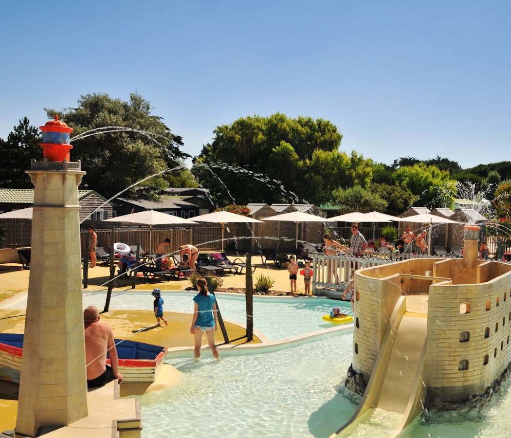 Vacance D Ete Ou Partir En Famille En France Parents Fr Vacance D Ete Ou Partir En Famille En France Parents Fr