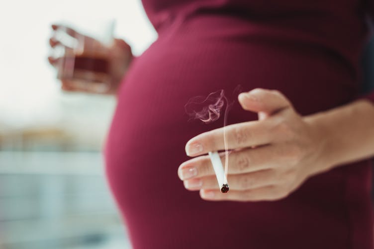 Mort subite du nourrisson : alcool et tabac durant la grossesse augmentent le risque