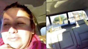 La vidéo hilarante d'une maman qui part à l'école en oubliant ses enfants à la maison !