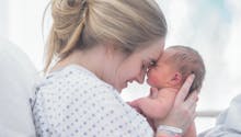 Coronavirus : la lettre émouvante d’une jeune maman aux soignants qui l'ont aidée à accoucher