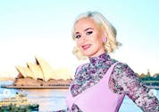 Katy Perry : ses envies de femme enceinte, frustrées par le confinement