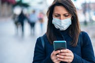 Pourquoi faut-il nettoyer son smartphone quotidiennement en période de pandémie