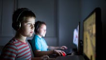 Comment apprendre aux jeunes à coder sans écran ?