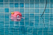 Rappel de thermomètres de piscine pour risque de strangulation