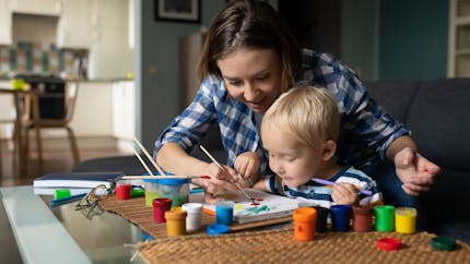 Garde d’enfants à domicile : des intervenants formés à la méthode Montessori