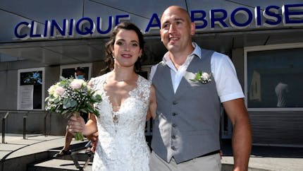 Toulouse : elle se marie à l’hôpital pour être avec son papa malade