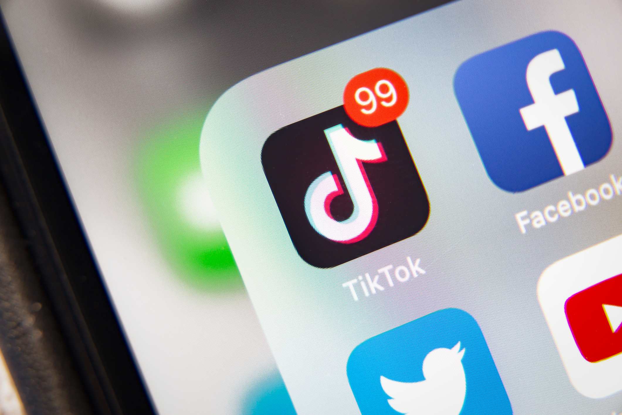 TikTok enrichit son Mode de Connexion Famille pour accompagner parents ...