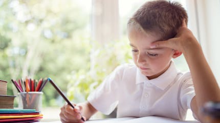 Les enfants dyslexiques peuvent montrer une sensibilité émotionnelle accrue