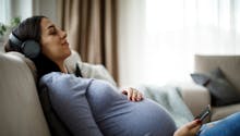 En France, de 50 à 100 femmes décèdent chaque année pour une cause liée à leur grossesse, pourquoi ?