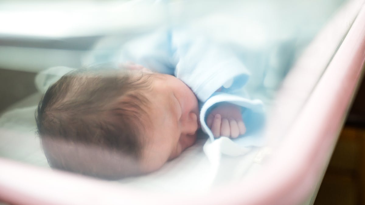 Covid 19 Un Bebe Espagnol Sauve Apres 70 Jours En Soins Intensifs Parents Fr Covid 19 Un Bebe Espagnol Sauve Apres 70 Jours En Soins Intensifs Parents Fr