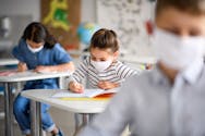 Variante anglaise du virus : le Conseil scientifique préconise de laisser les écoles ouvertes