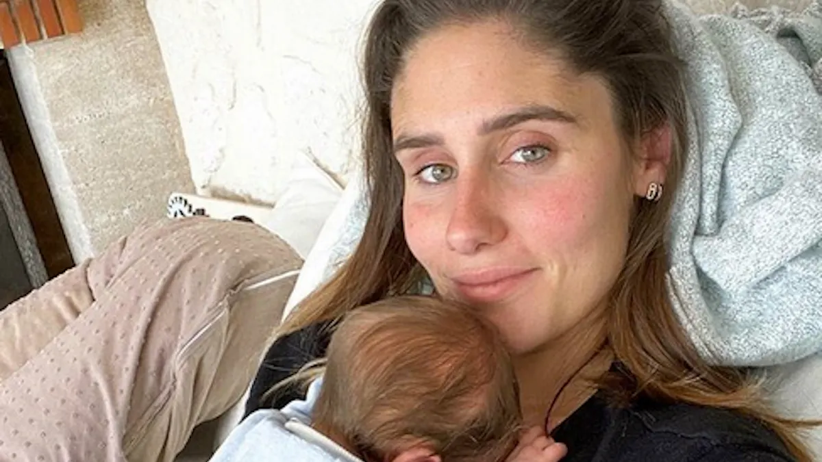 Jesta Hillmann Devoile Le Visage De Son Fils Un Petit Blond Aux Yeux Bleus Parents Fr Jesta Hillmann Devoile Le Visage De Son Fils Un Petit Blond Aux Yeux Bleus Parents Fr