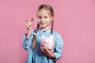 A 5 ans, cette petite fille économise de l'argent pour changer de prénom