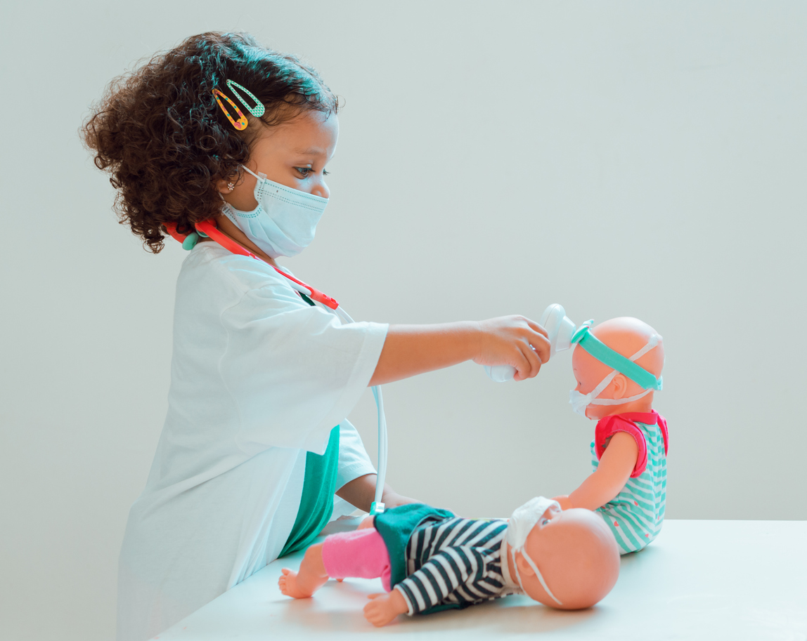Covid19, enfant et bébé symptômes, contagion, tests PARENTS.fr