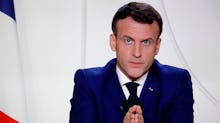 Fermeture des écoles, distanciel, vacances : le nouveau calendrier annoncé par Emmanuel Macron