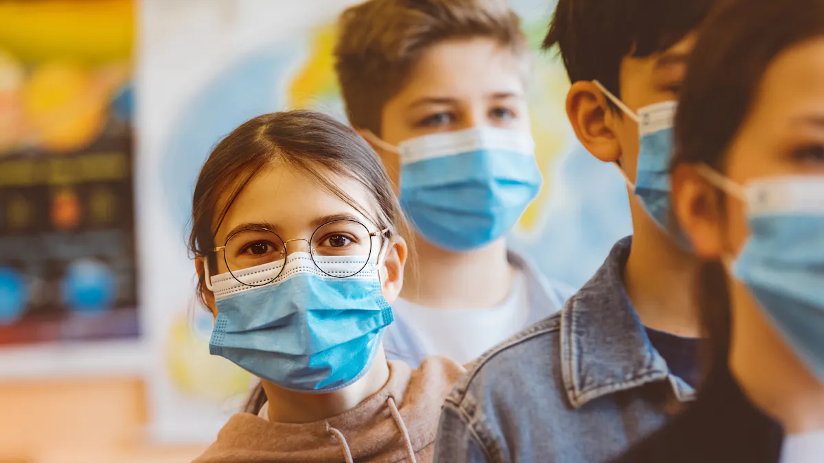 Covid 19 Bebe Et Enfant Symptomes Covid Enfant Test Covid Enfant Et Bebe Parents Fr Covid 19 Bebe Et Enfant Symptomes Covid Enfant Test Covid Enfant Et Bebe Parents Fr