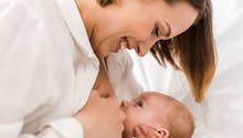 Une mère et son bébé de 2 mois décèdent pendant qu’elle l’allaite