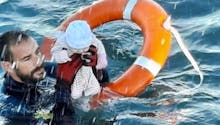 La photo d'un bébé migrant sorti des eaux fait le tour du monde