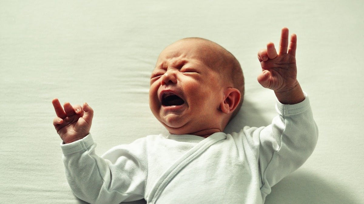 Covid 19 Le Nombre De Cas De Bebes Secoues Augmentent En Ile De France En 21 Parents Fr Covid 19 Le Nombre De Cas De Bebes Secoues Augmentent En Ile De France En 21 Parents Fr