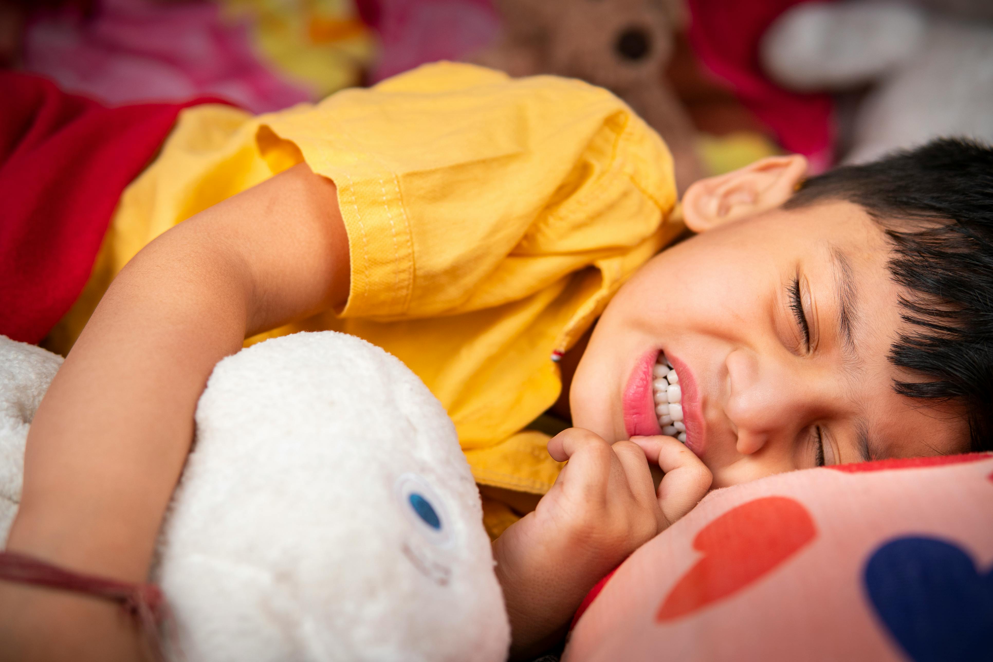 Bruxisme Pourquoi Et Que Faire Quand L Enfant Grince Des Dents En Dormant Parents Fr Bruxisme Pourquoi Et Que Faire Quand L Enfant Grince Des Dents En Dormant Parents Fr