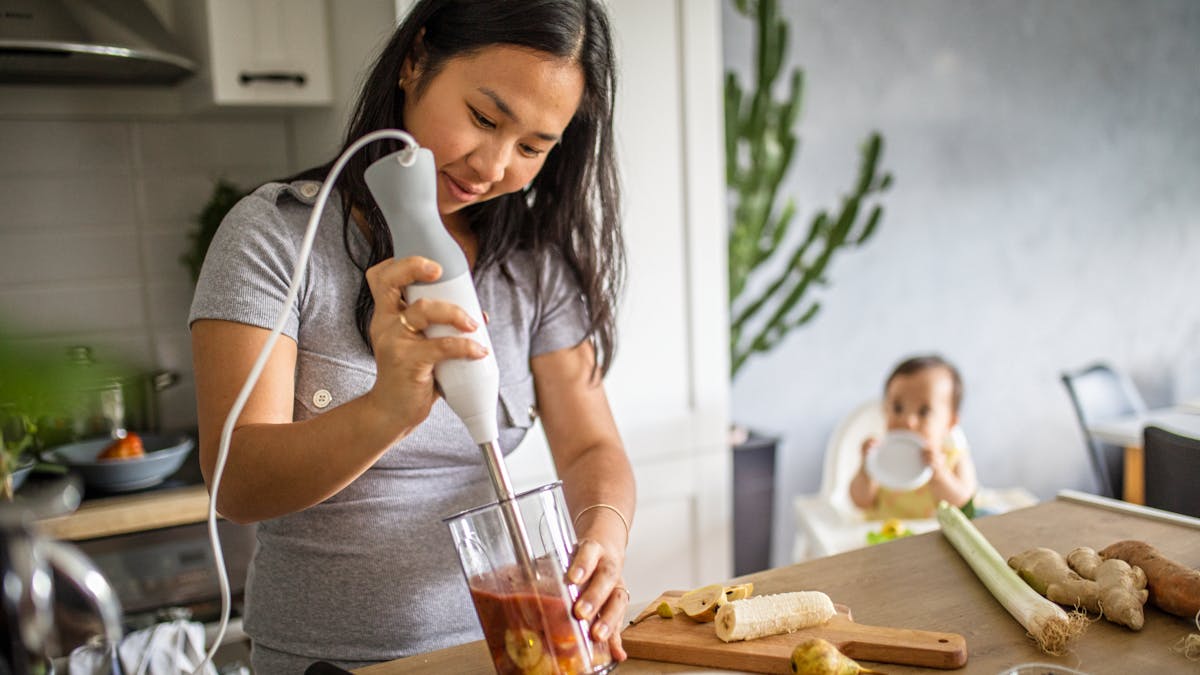Alimentation Bebe 8 Mois Ce Qui Change Dans L Alimentation Bebe A 8 Mois Parents Fr Alimentation Bebe 8 Mois Ce Qui Change Dans L Alimentation Bebe A 8 Mois Parents Fr