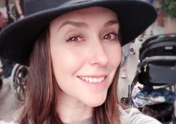 Jennifer Love Hewitt Maman Pour La Troisieme Fois Parents Fr