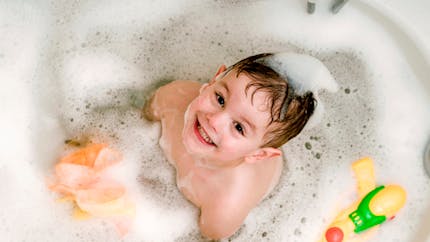 Un enfant de 4 ans gravement brûlé après que les bulles de savon de son bain aient pris feu