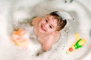 Un enfant de 4 ans gravement brûlé après que les bulles de savon de son bain aient pris feu