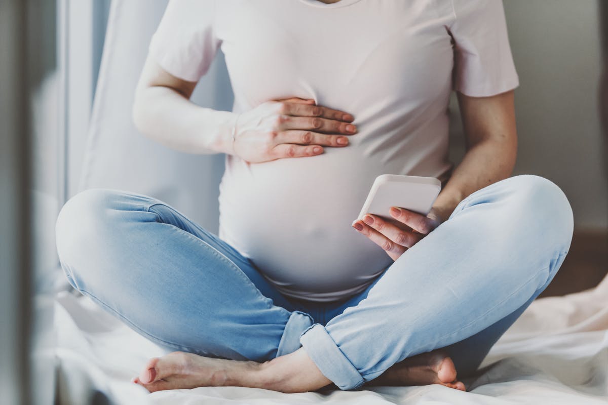 Des appareils connectés pour suivre sa grossesse chez soi 