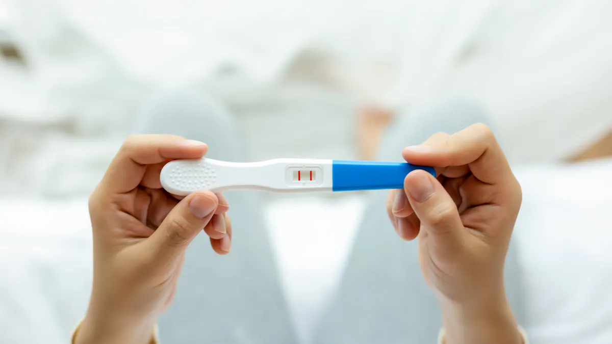 Test de grossesse précoce : utilisation et fiabilité | PARENTS.fr