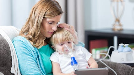 Mucoviscidose et bébé : diagnostic, symptômes, traitements et prise en charge