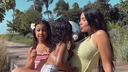 Kim Kardashian : À 8 ans, sa fille, North West, exhibe ses sacs de luxe sur TikTok