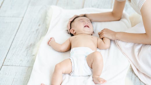 Fissure anale chez les bébés  : causes, symptômes, traitements