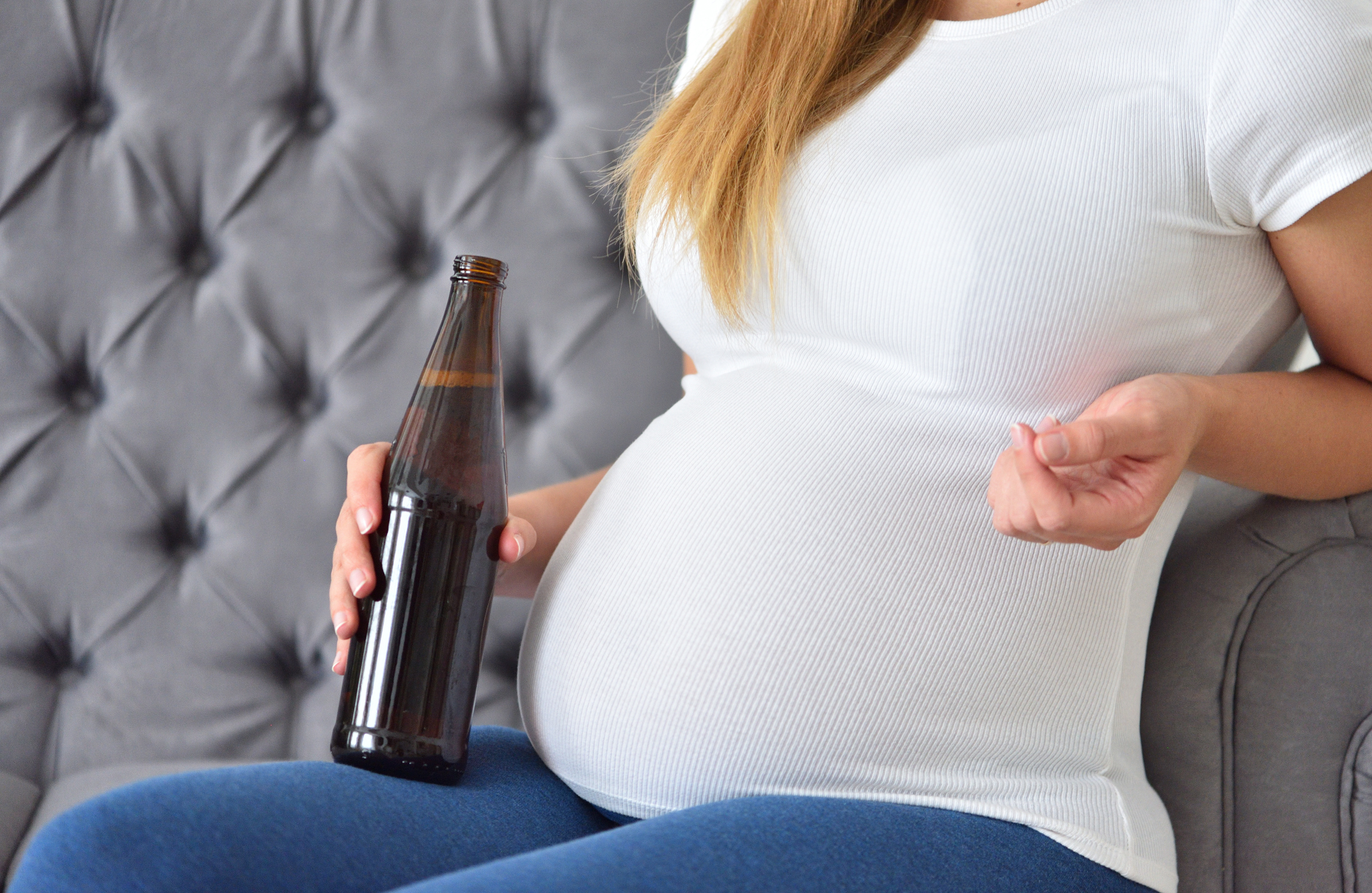Bière sans alcool pendant la grossesse, une bonne idée ? PARENTS.fr