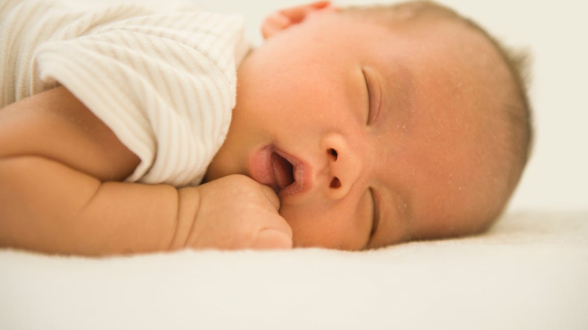 Causes Risques Et Traitements Faut Il S Inquieter Si Bebe Ronfle Pendant Son Sommeil Parents Fr Causes Risques Et Traitements Faut Il S Inquieter Si Bebe Ronfle Pendant Son Sommeil Parents Fr