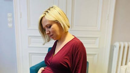 Justine Cordule (Familles Nombreuses) enceinte et choquée par le poids de son bébé