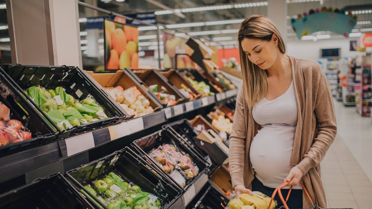 femme enceinte supermarché