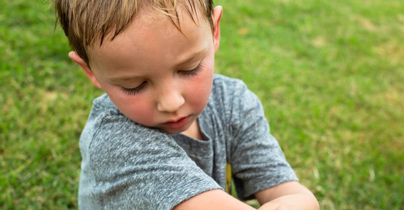 Allergie Aux Piqures De Moustique Causes Symptomes Traitements Parents Fr Allergie Aux Piqures De Moustique Causes Symptomes Traitements Parents Fr