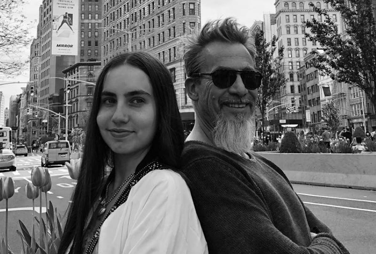Florent Pagny : sa fille Aël rend hommage à son frère avec de rares photos d'enfance | Parents.fr