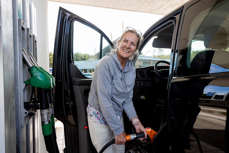 Hausse des prix du carburant : 3 astuces simples pour réduire sa consommation d’essence. 