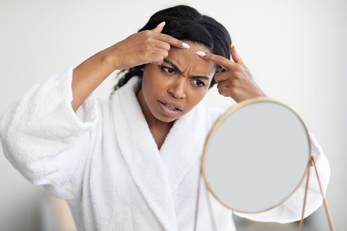 Quel traitement contre l'acné hormonale ? | PARENTS.fr