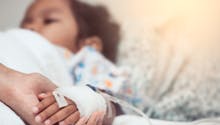 Hépatites infantiles d'origine inconnue : l'OMS annonce la mort d'un premier enfant