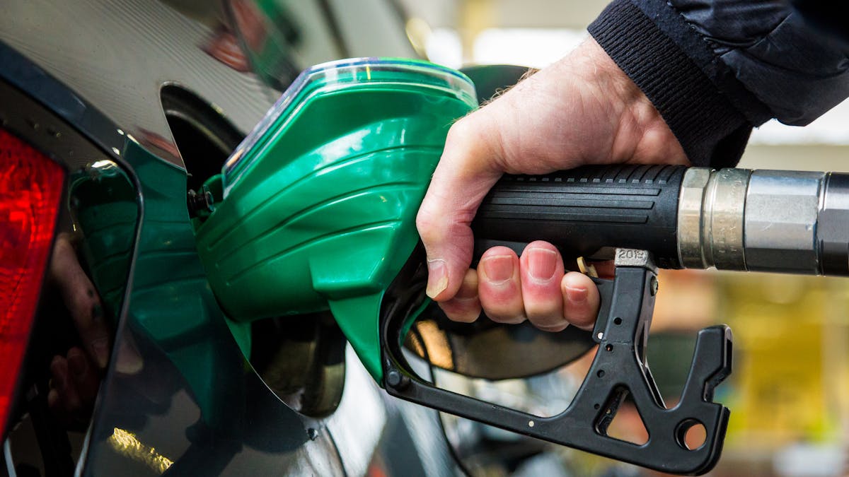 Remise sur le prix du carburant : sera-t-elle toujours appliquée en août ? 