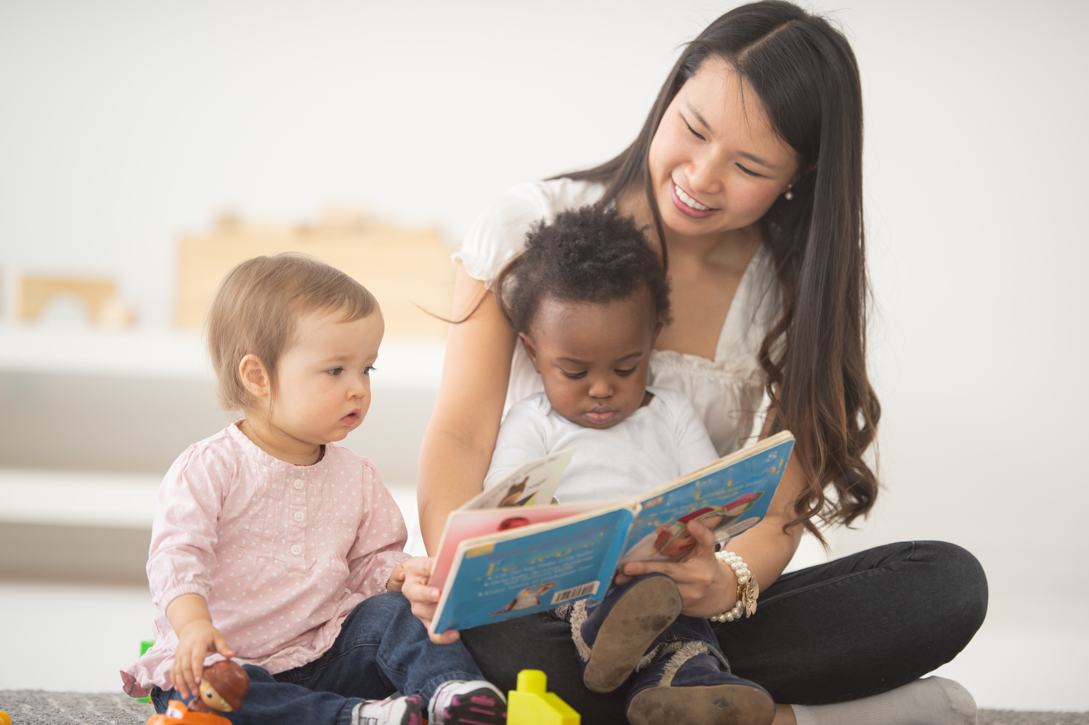 À la recherche d’une baby-sitter : les meilleures plateformes pour faire garder vos enfants