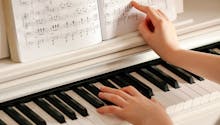 A 5 ans, un petit Italien joue du piano comme Mozart !